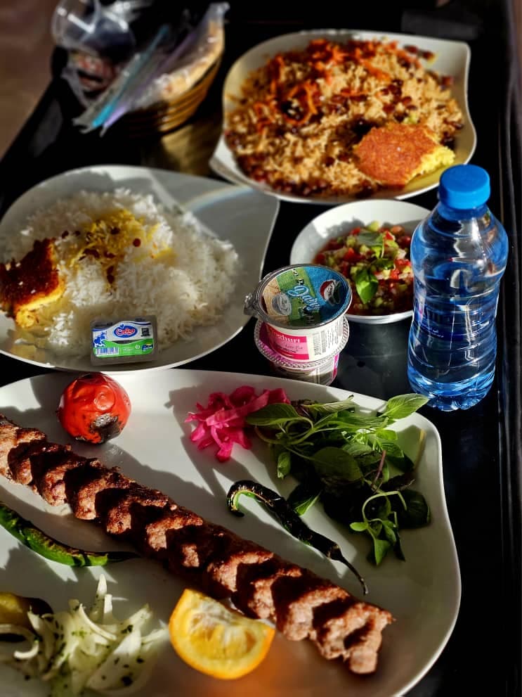 رستوران حاج رضا در مشهد