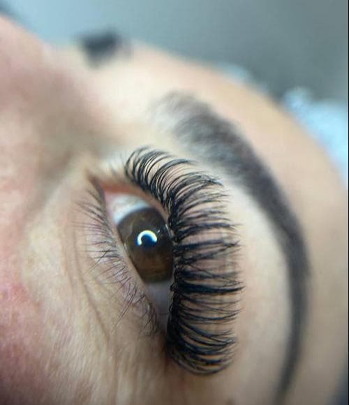 سالن زیبایی سارا در هاشمیه مشهد