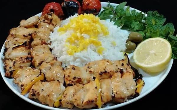 مجموعه غذایی قوام در شیراز