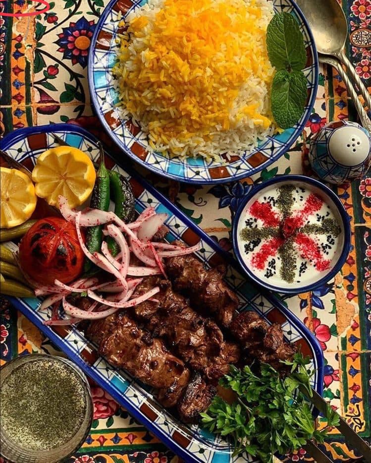 رستوران ولیعصر در همدان