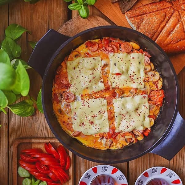 کافه صبحانه و عصرانه پلاس در مشهد