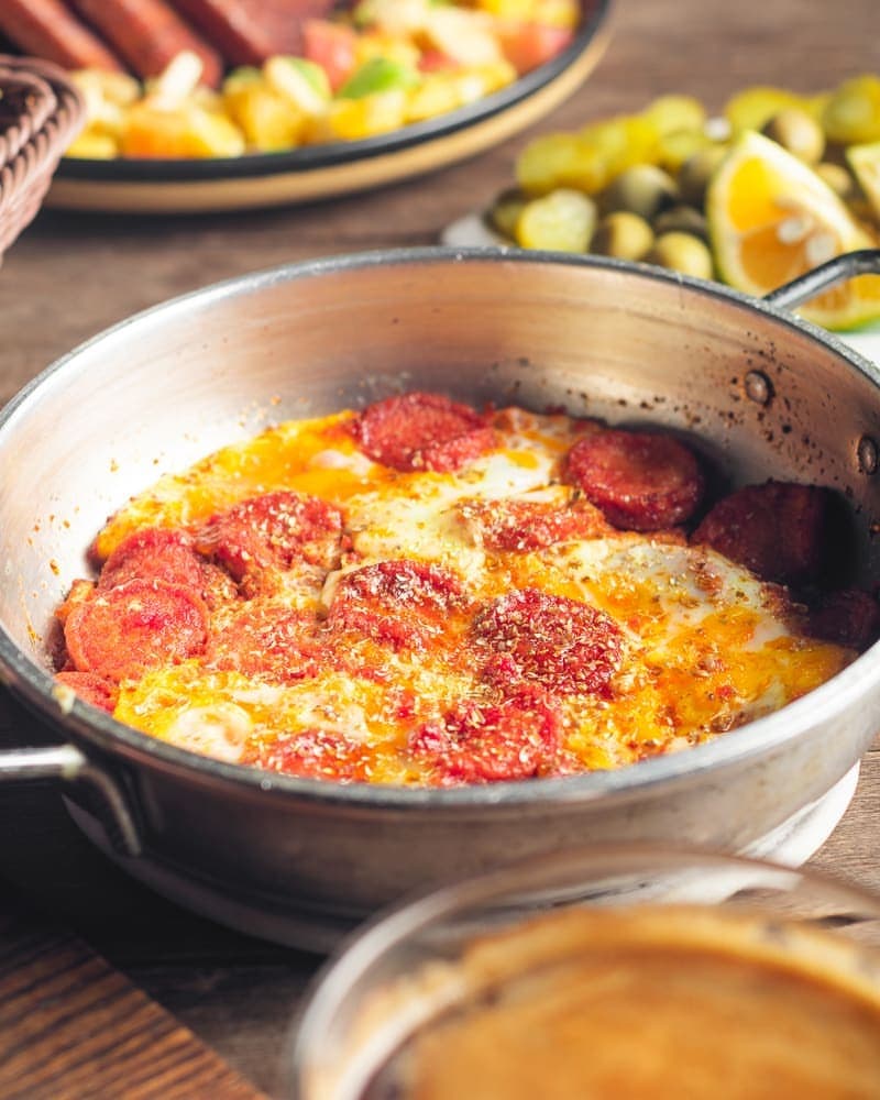 کافه صبحانه و عصرانه پلاس در مشهد