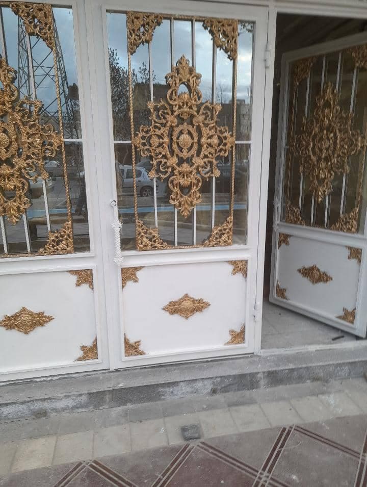 نقاشی ساختمان برادران قانع در مشهد