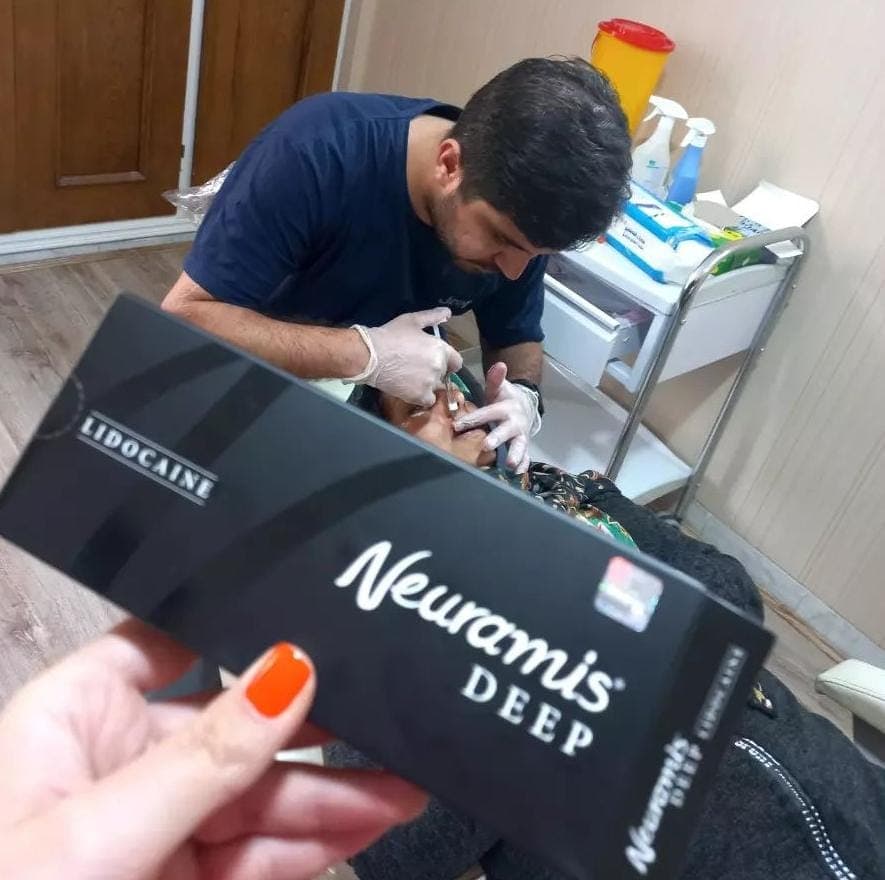 کلینیک زیبایی لیزر هایفوژل و بوتاکس برلیان در معالی آباد شیراز