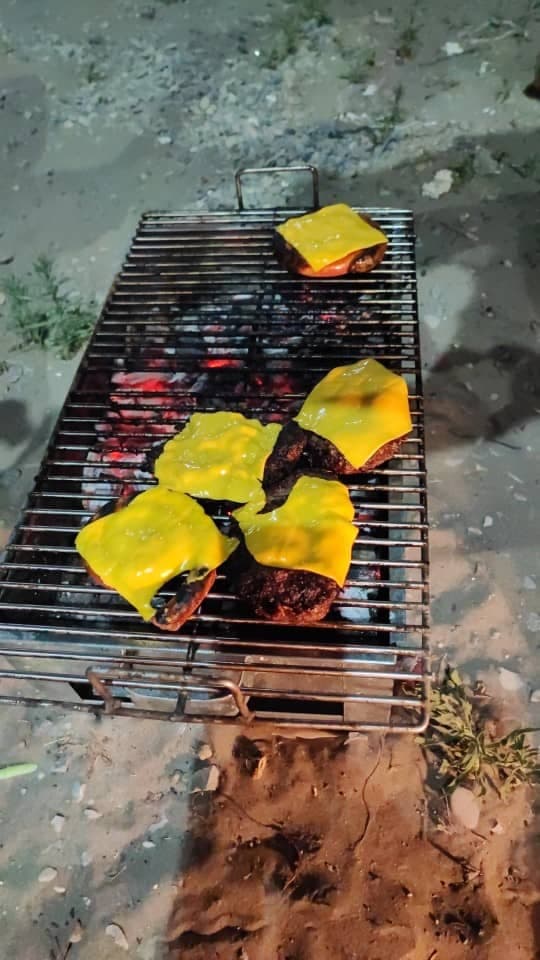 فست فود نوستالویچ ابواحمد در رشت