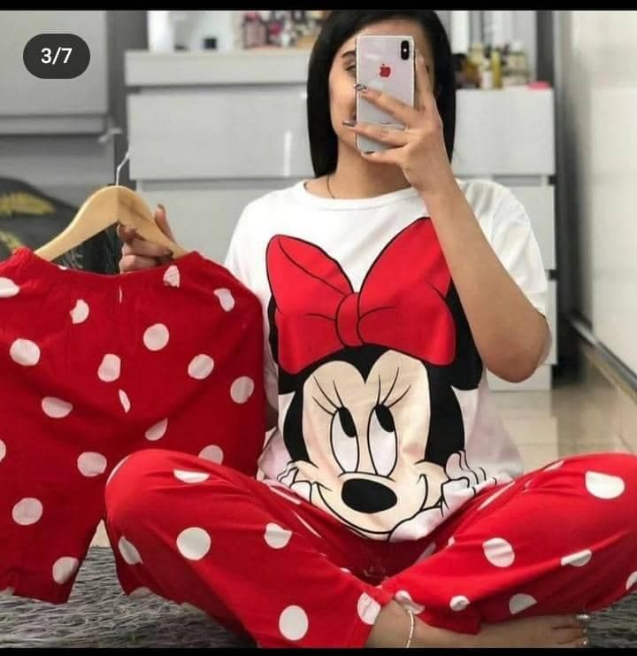 فروشگاه لباس زنانه مادام رز در بناب