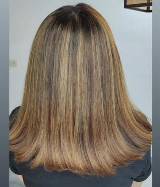 آموزشگاه و سالن زیبایی افسانه صادق در مشهد