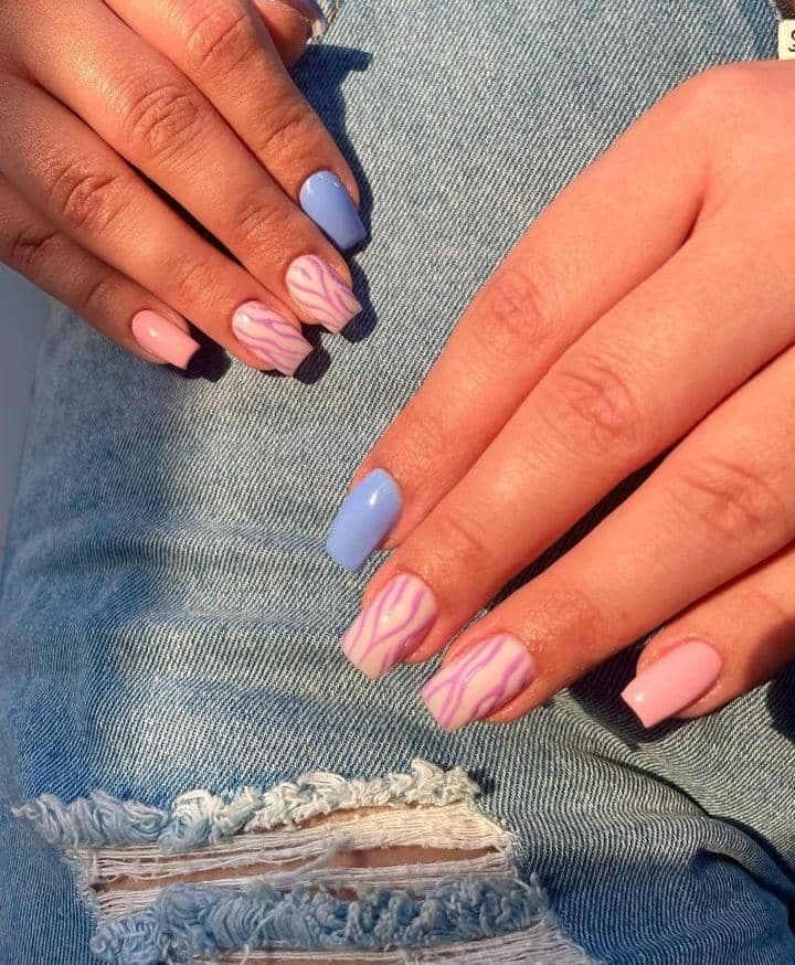 مرکز کاشت ناخن فاطمه قربانی در پیروزی تهران