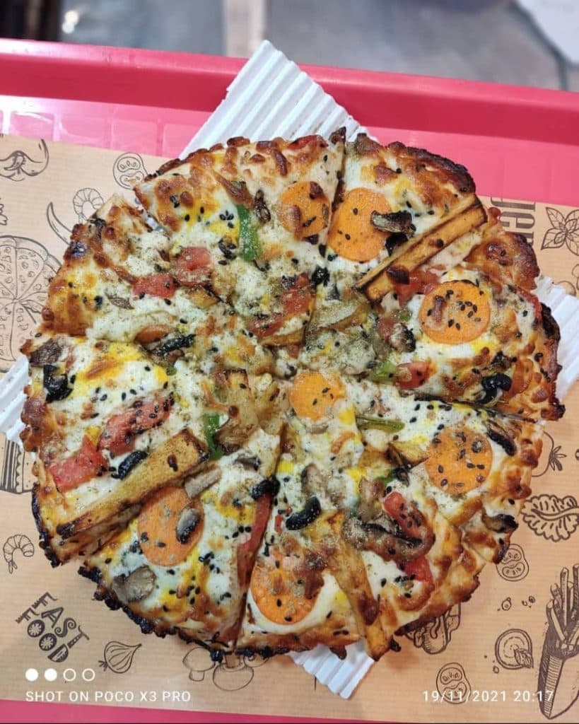 فست فود مزه در شیراز