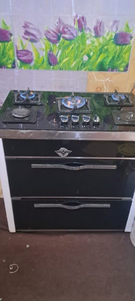 تعمیر و نصب آبگرمکن و اجاق گاز سیار امیرمحمد در اردکان