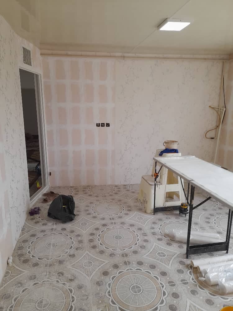 نصب و فروش کاغذ دیواری دکوروژا بانه