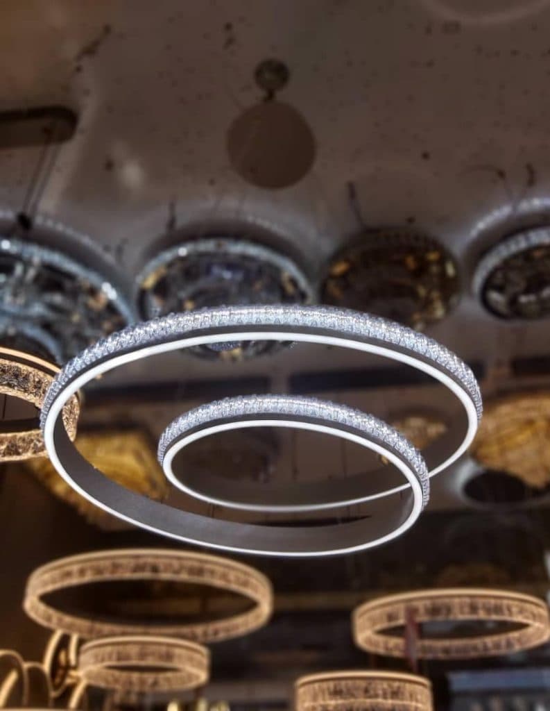 فروش و پخش لوستر و چراغ روشنایی درخشش در تختی رشت