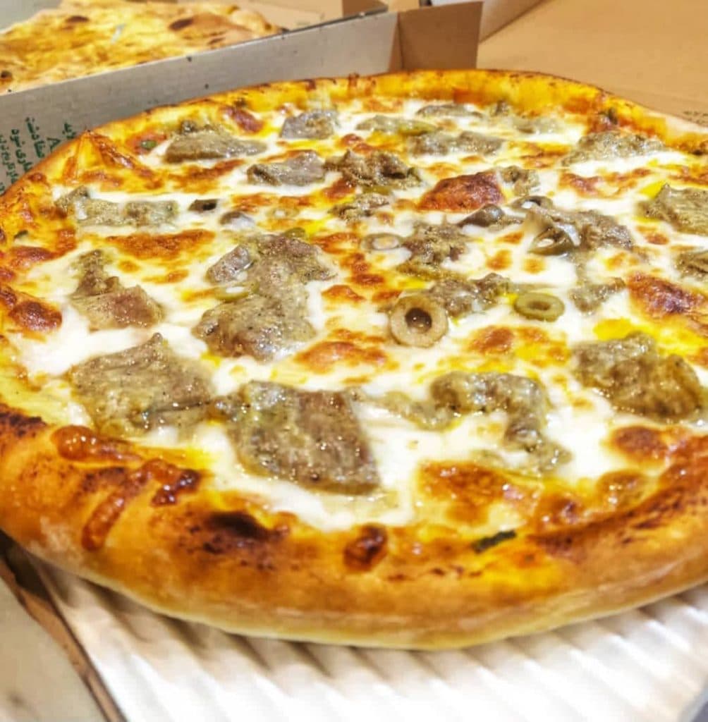 خانه پیتزا ایتالیایی ناصری در رشت