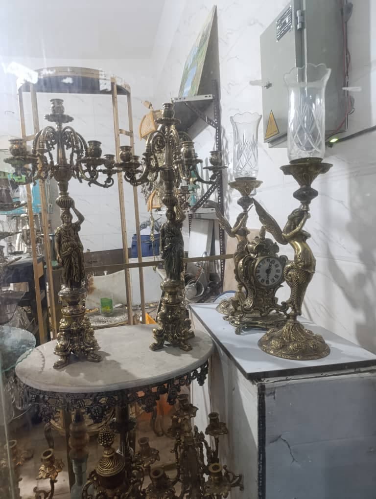 خریدار آیینه شمعدان و لوستر برنجی آب طلا رضایی در تهران