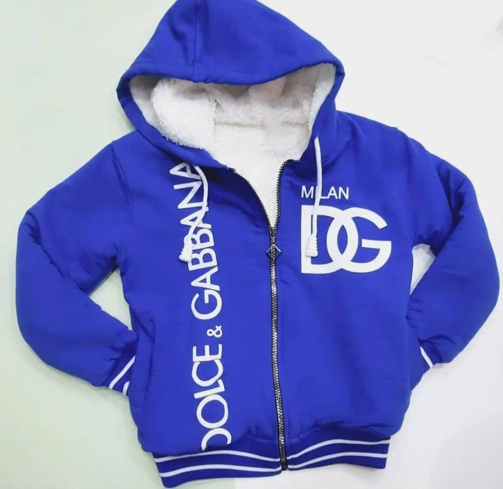 فروشگاه لباس کودک و نوجوان بی بی آس در کاشان