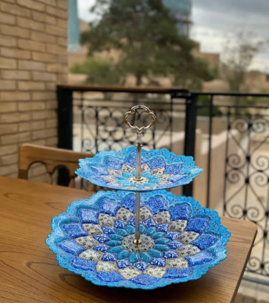 آموزش و فروش ظروف میناکاری پریسا طاهری در شهرضا