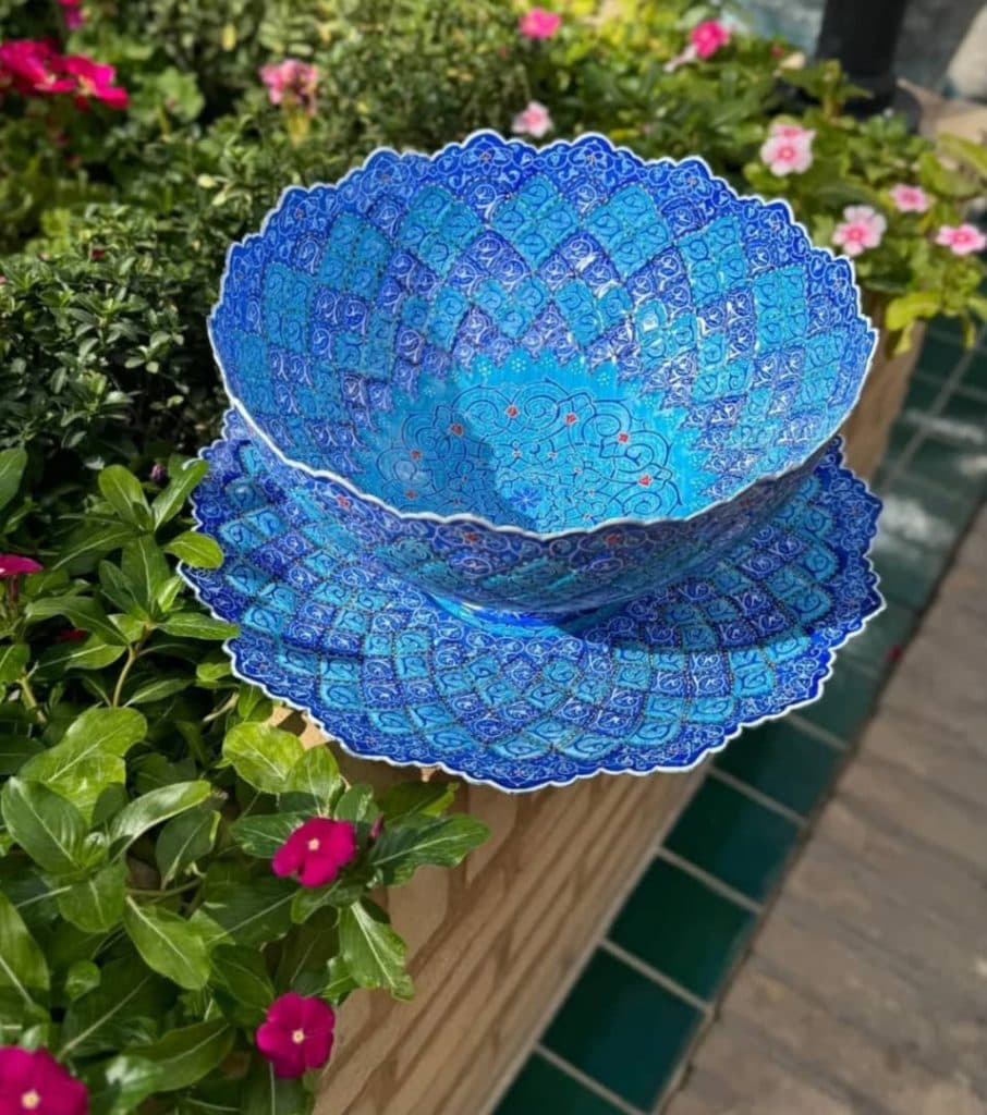 آموزش و فروش ظروف میناکاری پریسا طاهری در شهرضا