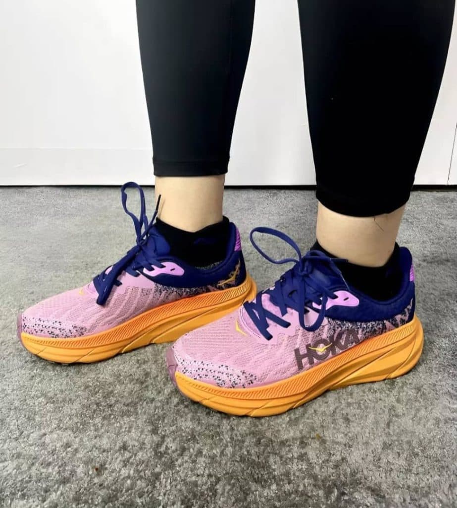 فروشگاه ورزشی oxygen shoes در جم