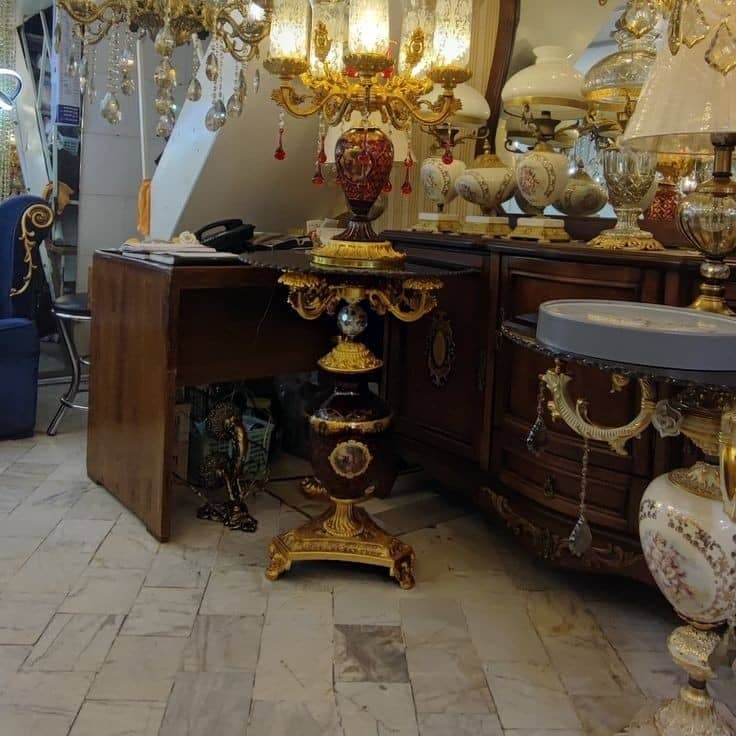 فروشگاه لوستر برنزی کریستالی پدیده یوسفی در نور آباد