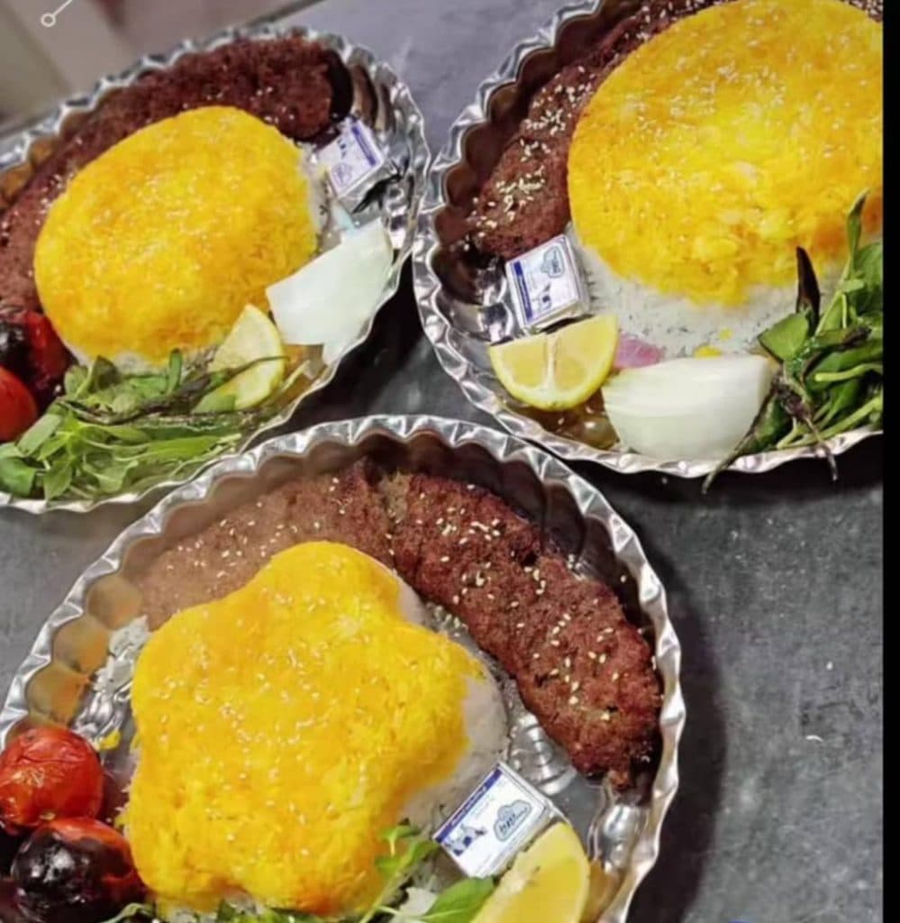 سفره خانه سنتی سهند شبستر