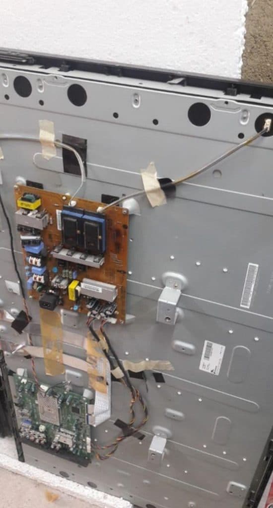 تعمیرات تلویزیون یکتا در رشت