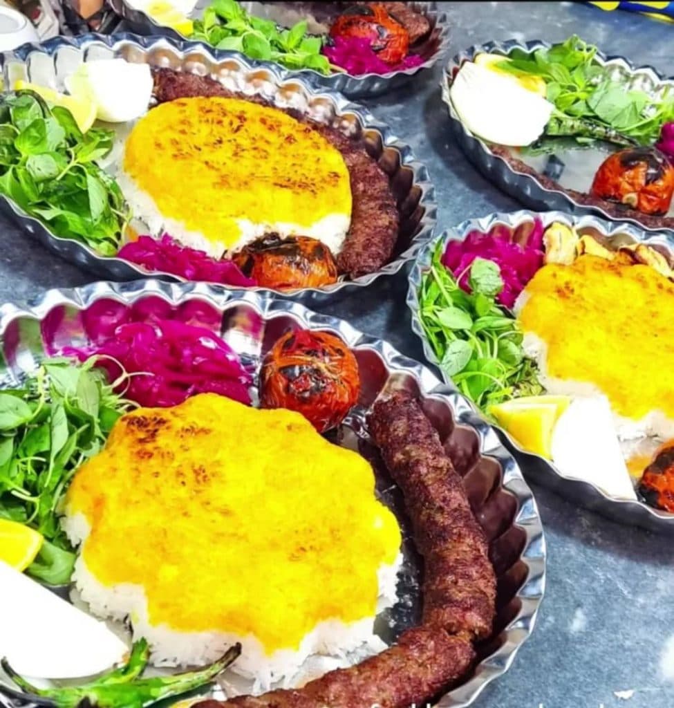 سفره خانه سنتی سهند شبستر