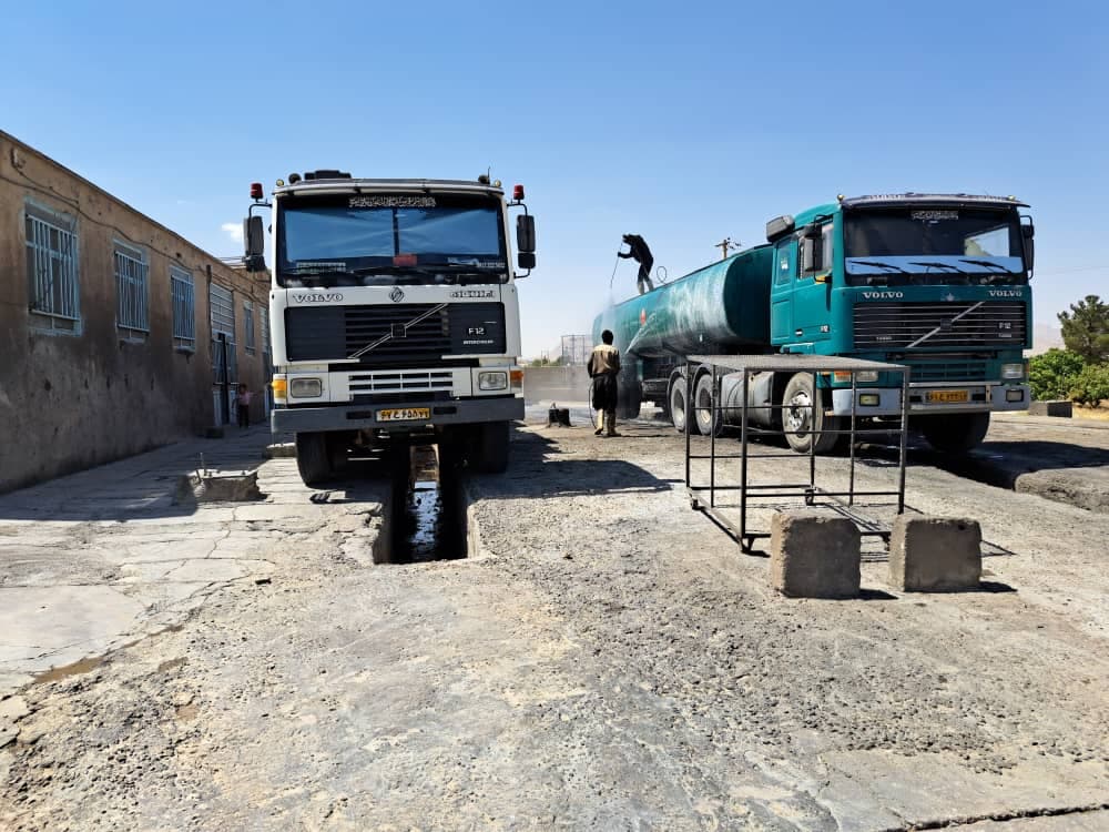 کارواش پاکشو در دهاقان