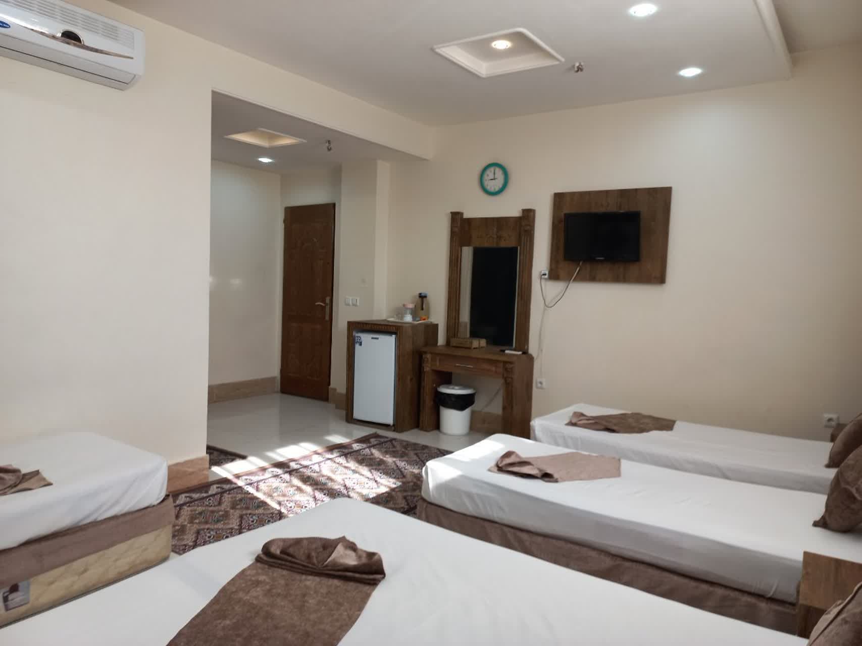 هتل خلف باغ در مشهد