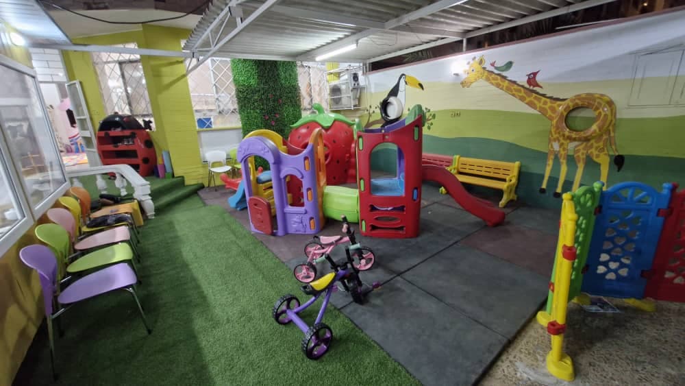 مهد کودک و مرکز پیش دبستانی بهشت زیبای کودک کیانپارس در اهواز