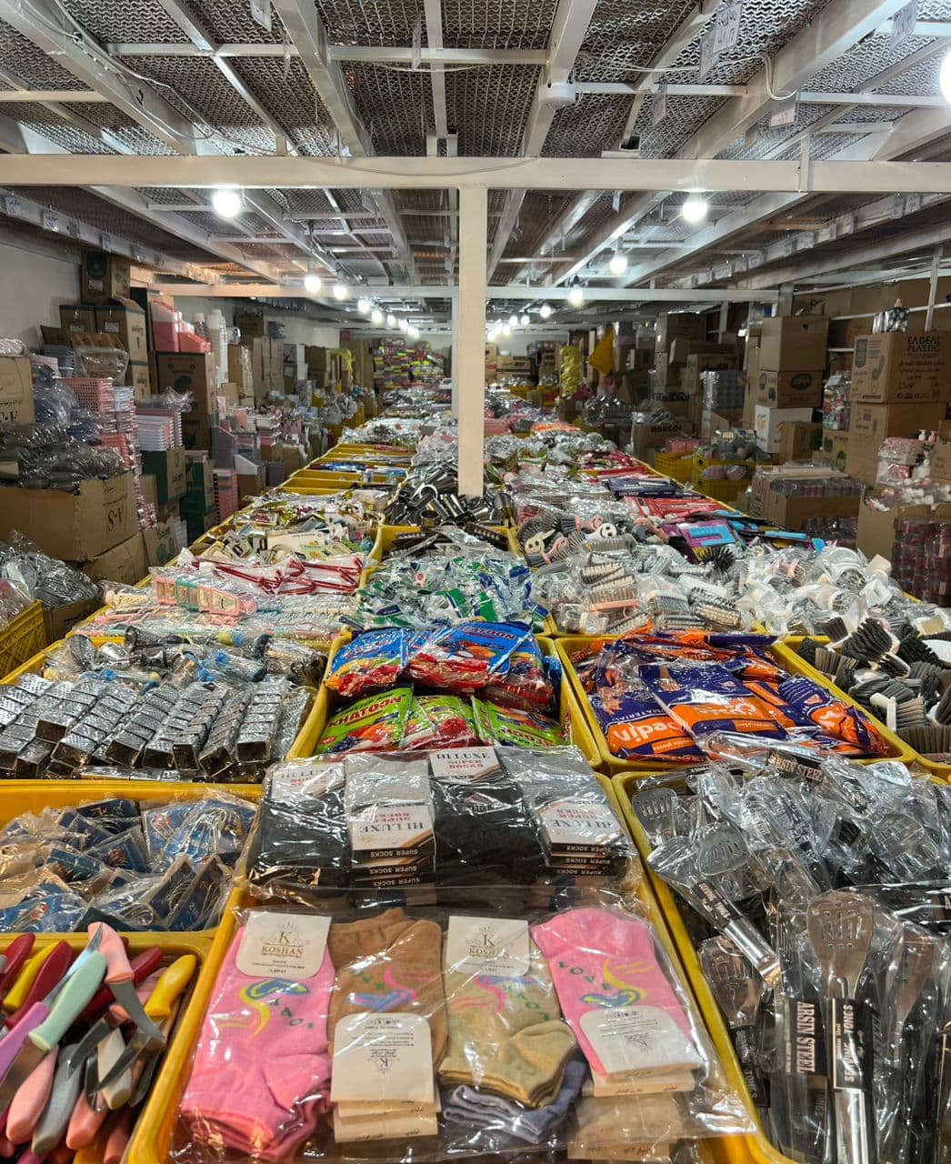 فروشگاه لوازم آشپزخانه و پلاسکو ابوطالبیان در همدان