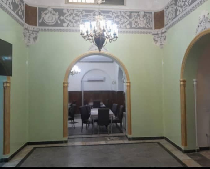 نقاشی ساختمان شقایق در کرج