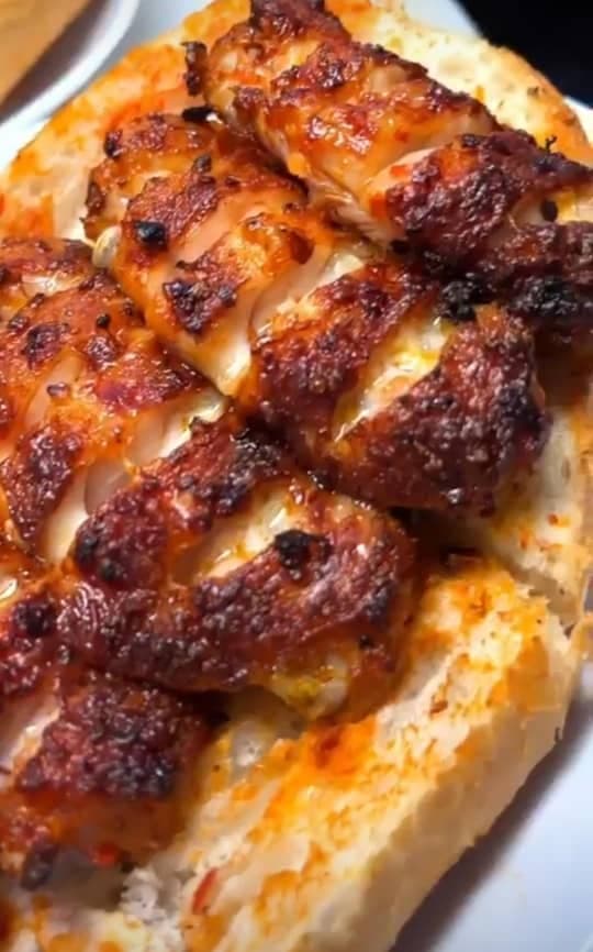 کباب سرای بره سفید در کیش