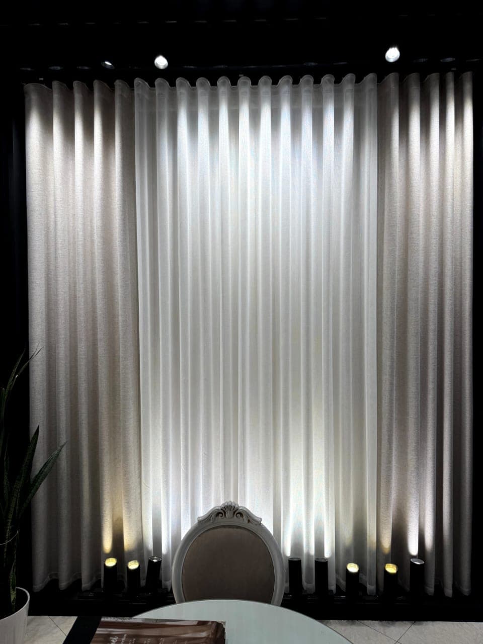 طراحی و دوخت پرده مدرن هاشمی پور در تهران