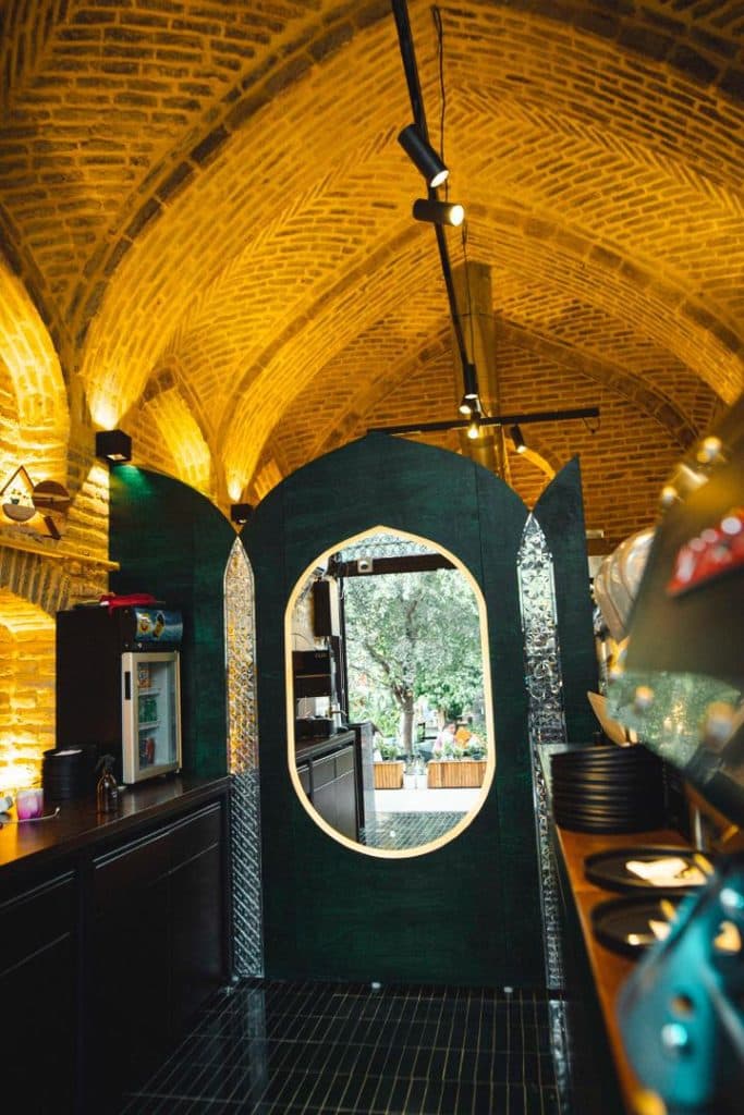 کافه سی تو در شیراز