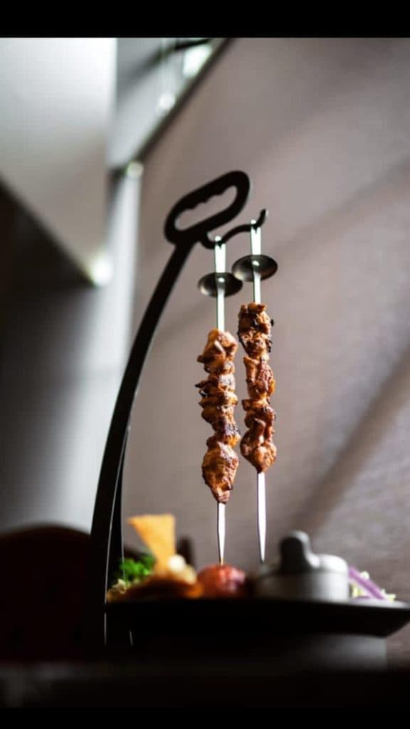 کافه رستوران شهر در مهرشهر کرج