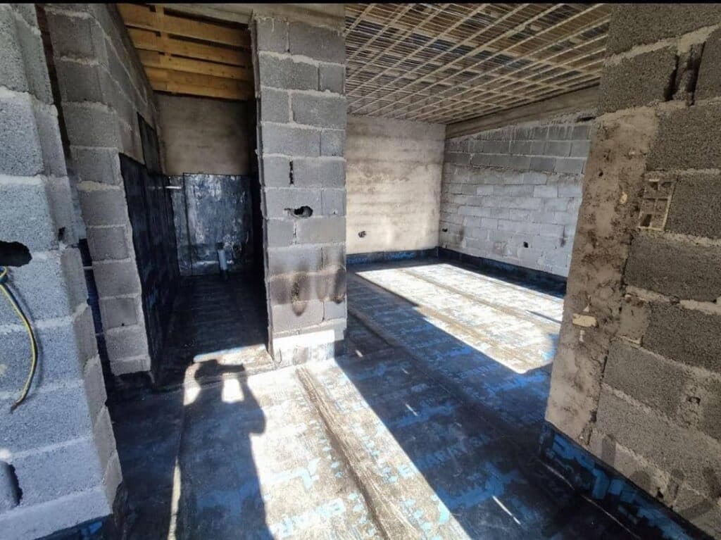 ایزوگام و داربست گروه پیمانکاری ماندگار در رشت