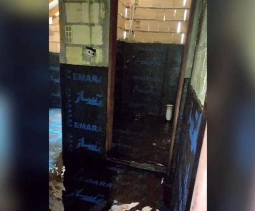 ایزوگام و داربست گروه پیمانکاری ماندگار در رشت