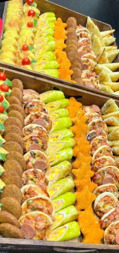 فینگر فود فینگری در اصفهان