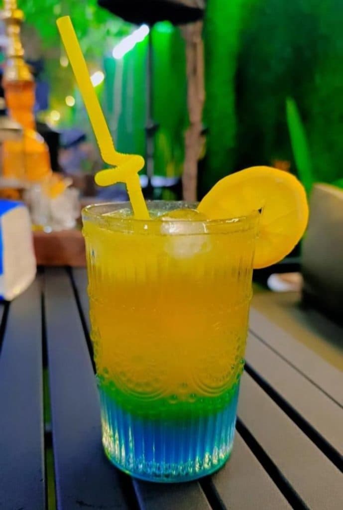 کافه رستوران پرستو در شیراز