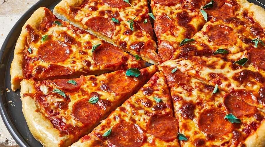 فست فود پیتزا کاج در جانباز مشهد