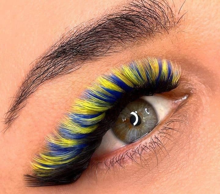 سالن زیبایی vip مهسا یحیویان در معالی آباد شیراز