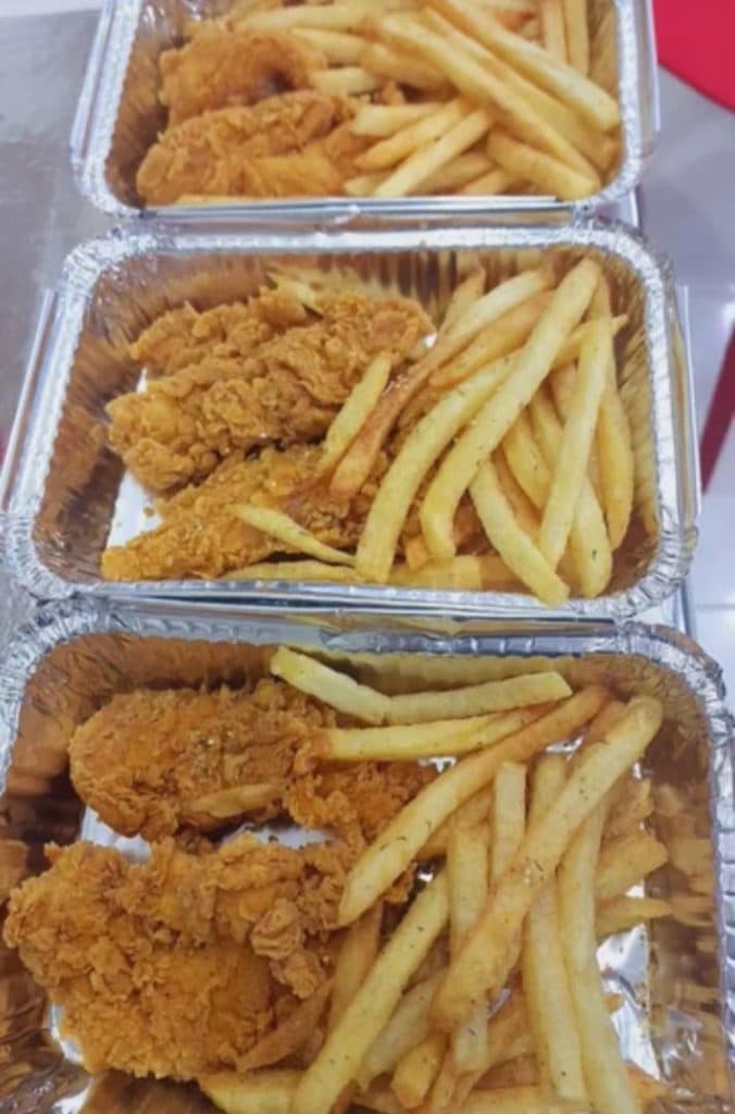 فست فود تیامو در صدرا شیراز