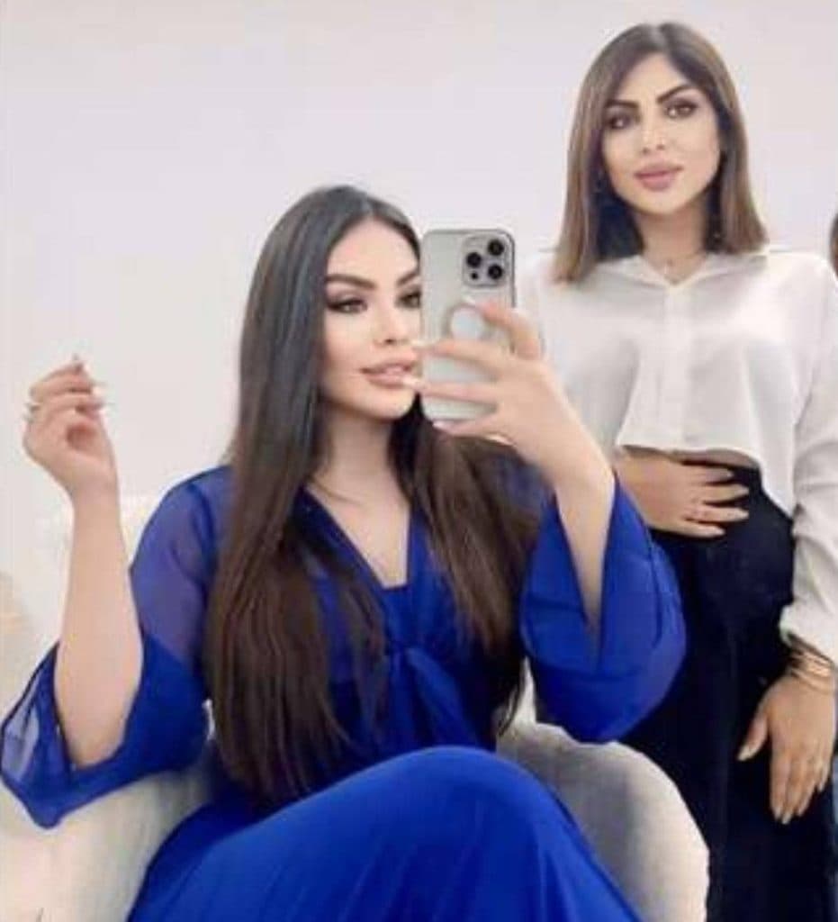 مرکز تخصصی اکستنشن مو راحیل در معالی آباد شیراز