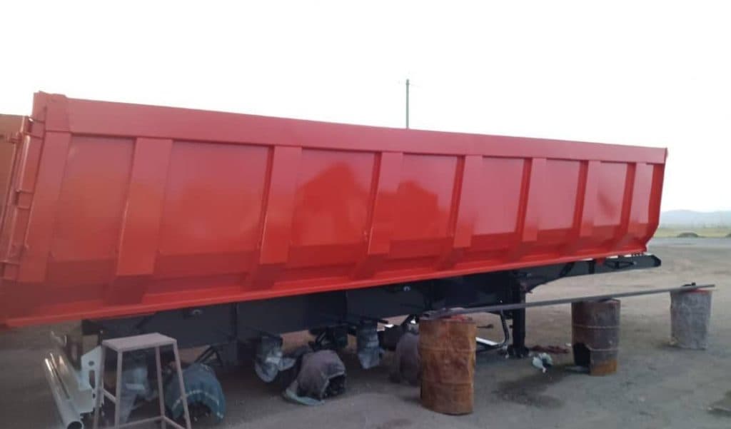 تریلی سازی گروه صنعتی هگمتانه تریلر در همدان