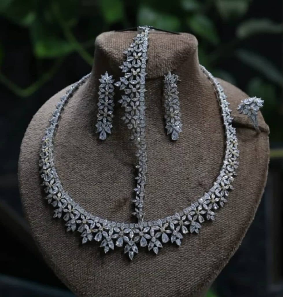 گالری نقره مانیک در یزد