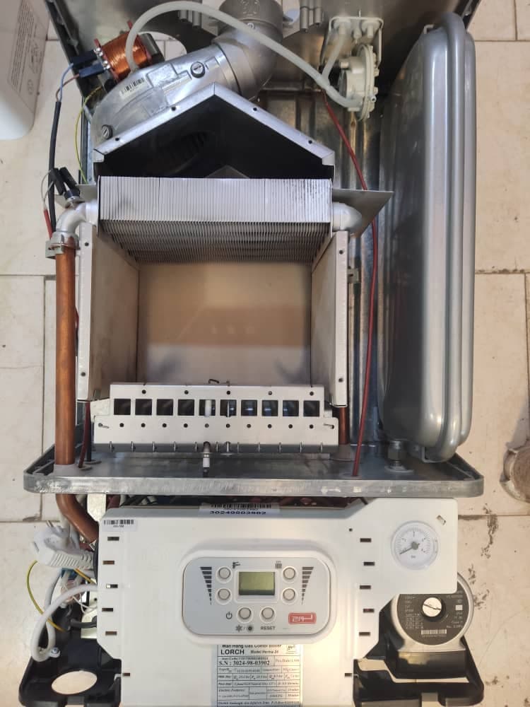 تعمیرات تخصصی پکیج و آبگرمکن هاشمی در فولادشهر