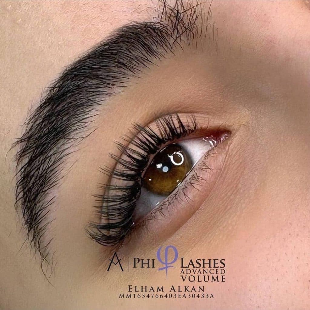 مرکز تخصصی اکستنشن مژه شاران در گلسار رشت