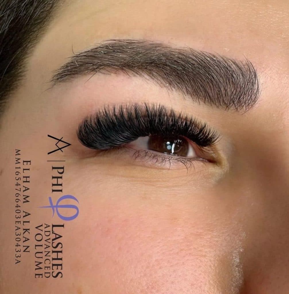 مرکز تخصصی اکستنشن مژه شاران در گلسار رشت