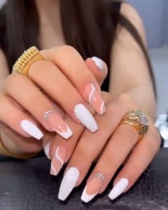 خدمات کاشت ناخن و ژل پرستو بلخی در ارومیه