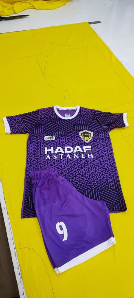 تولیدی پوشاک ورزشی کیواد رنجور در رشت